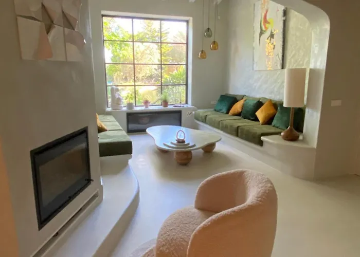 Heretat De Sant Joan * Ferreries (Ferrerías)