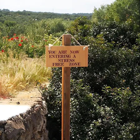 Heretat De Sant Joan Villa Ferreries