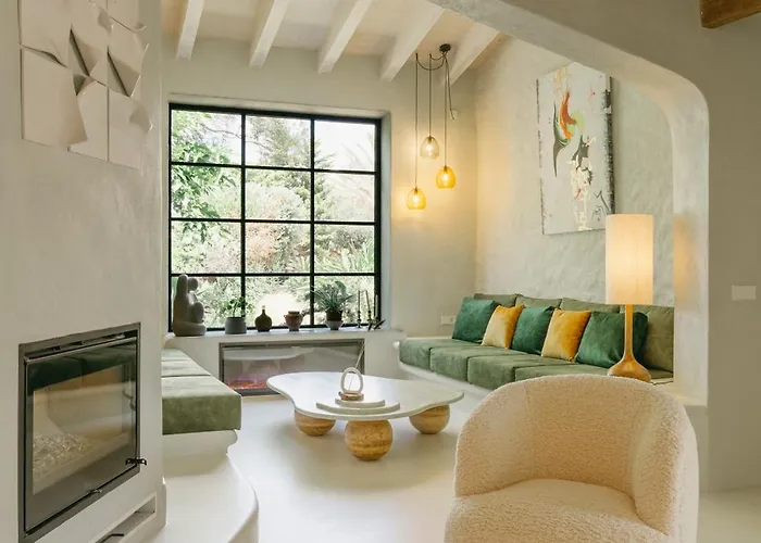 Heretat De Sant Joan * Ferreries