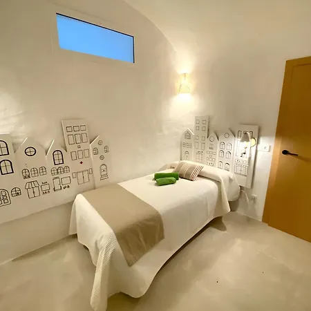 Heretat De Sant Joan Villa Ferreries