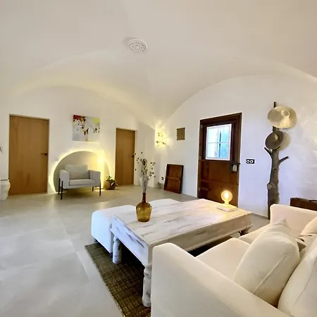 Heretat De Sant Joan * Ferreries