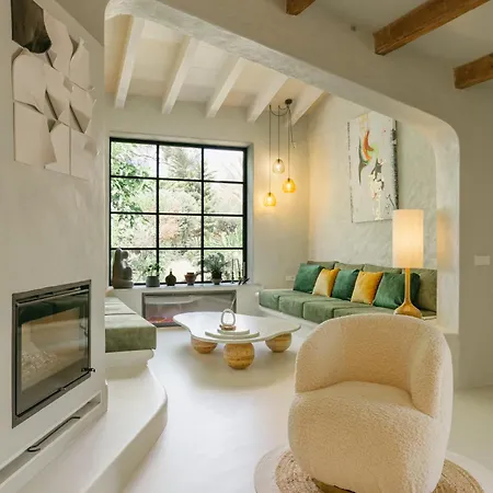 Heretat De Sant Joan * Ferreries