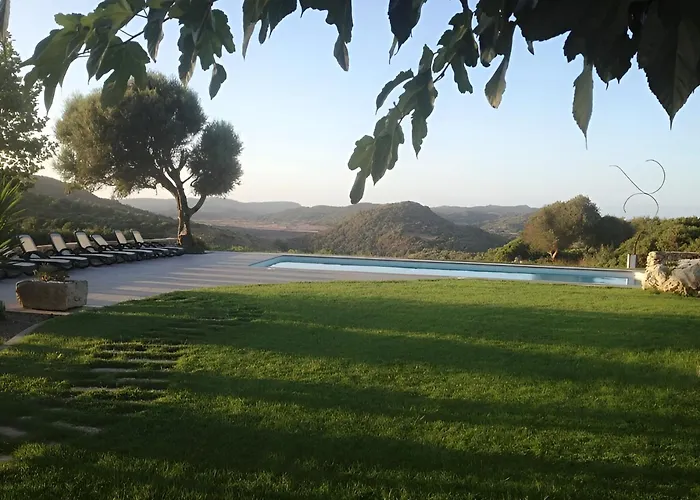 Heretat De Sant Joan * Ferreries